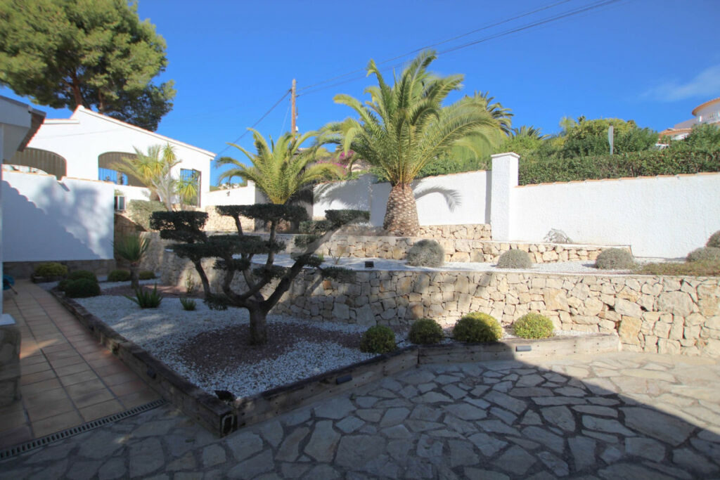 Detached Villa Benissa Alicante - image 3