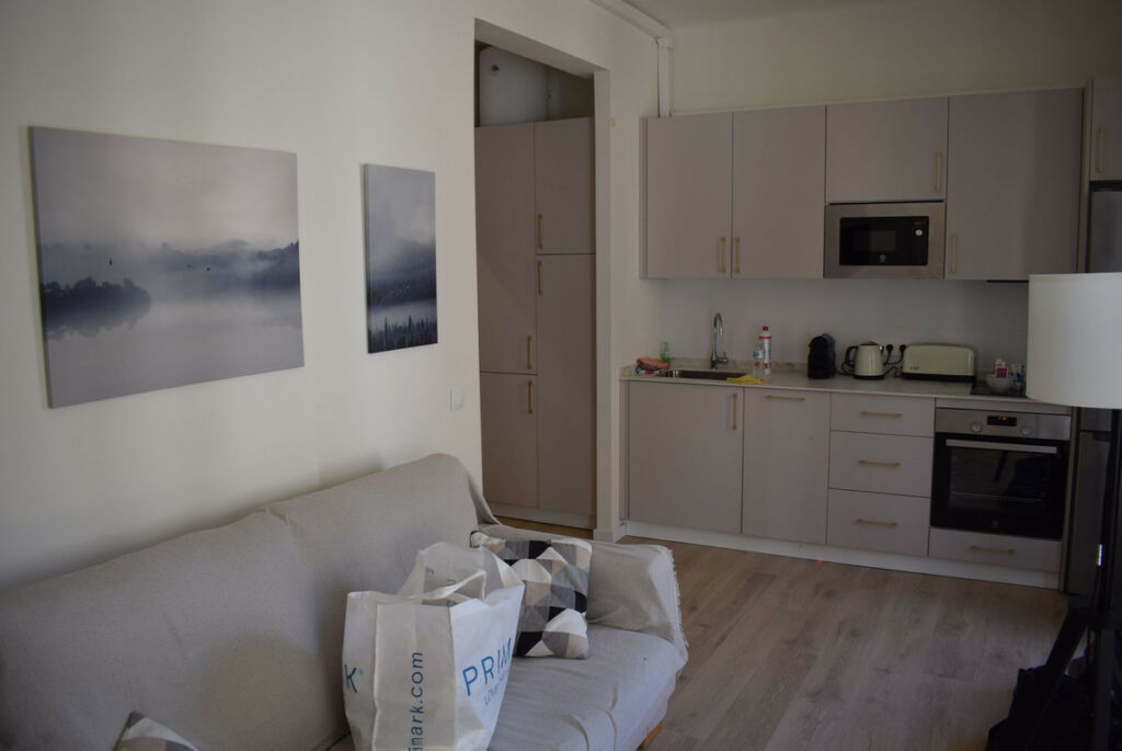 Middle Floor Apartment Málaga Centro Málaga - image 3