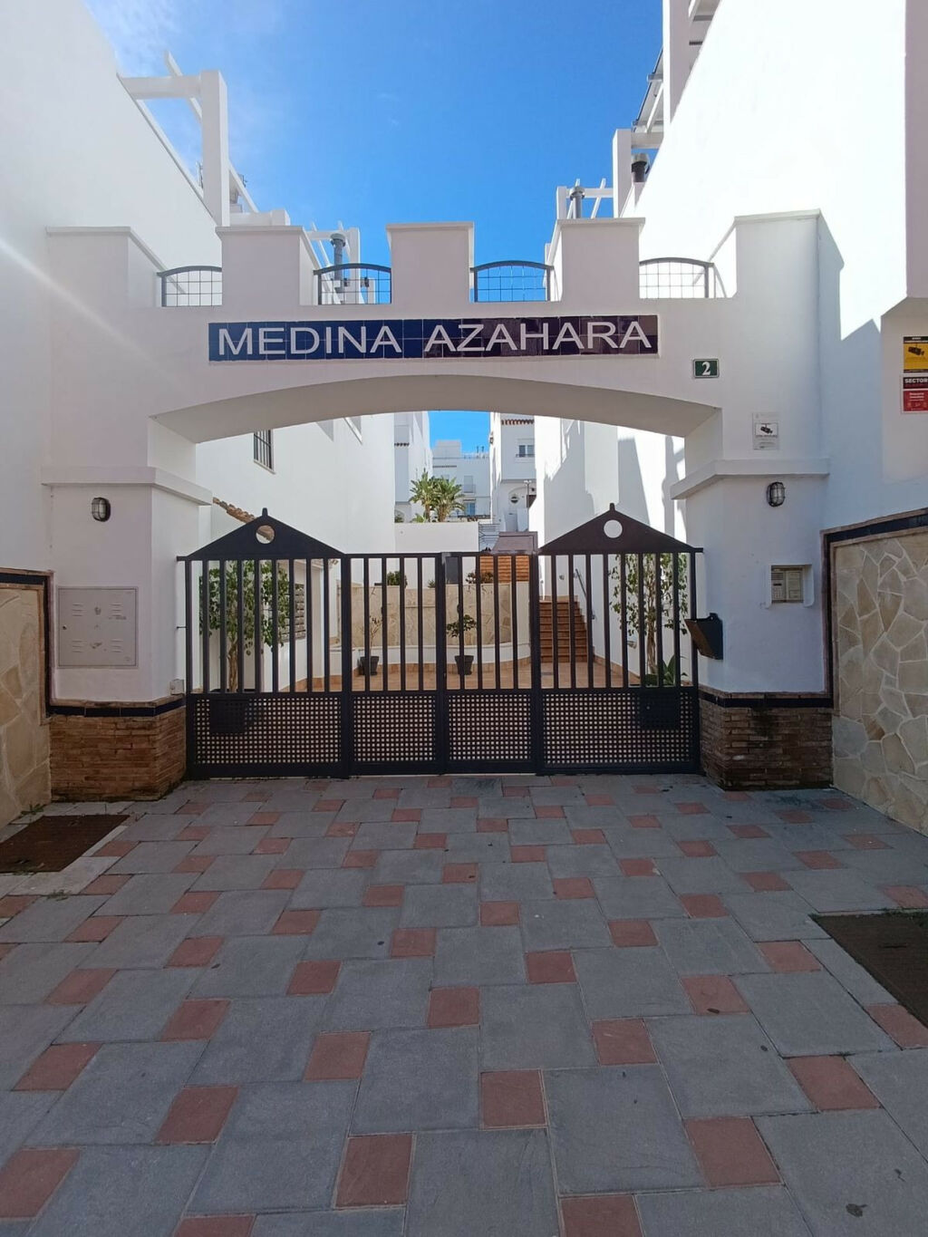 Townhouse Fuengirola Málaga - image 3