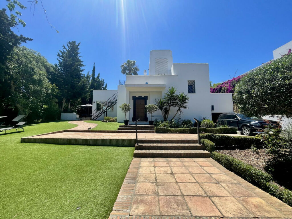 Detached Villa Sotogrande Cádiz