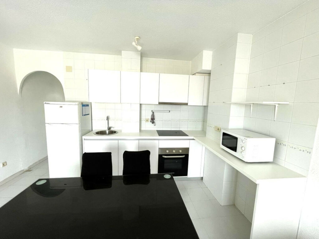 Penthouse Torrevieja Alicante - image 3