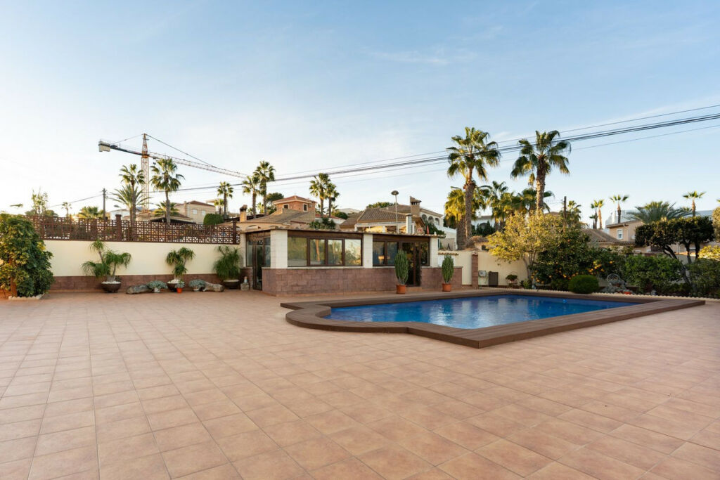 Detached Villa Los Balcones Alicante - image 4