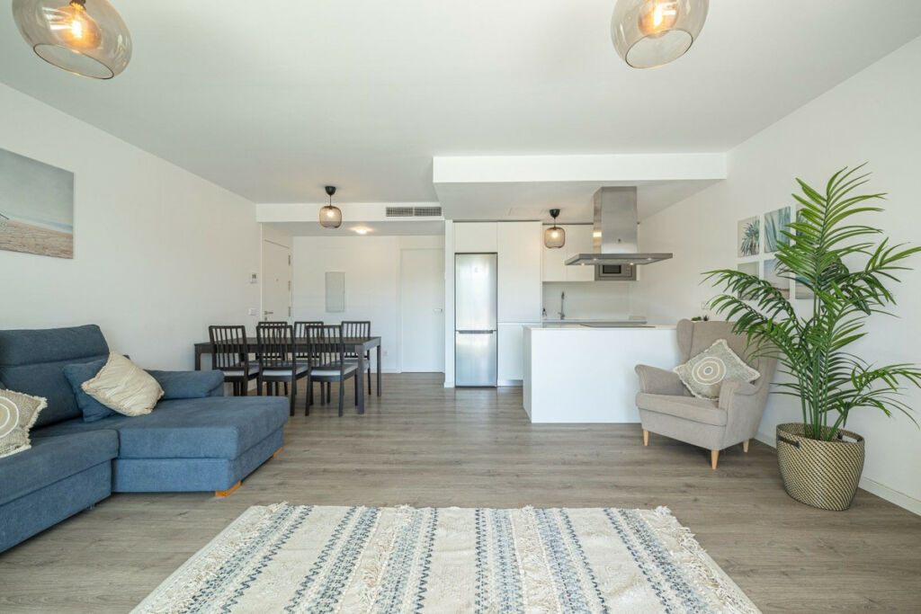 Ground Floor Apartment Estepona Málaga - image 3