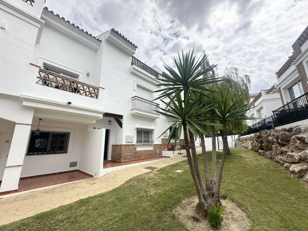 Townhouse Alhaurín de la Torre Málaga - image 3