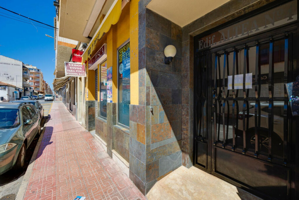 Penthouse Torrevieja Alicante - image 3