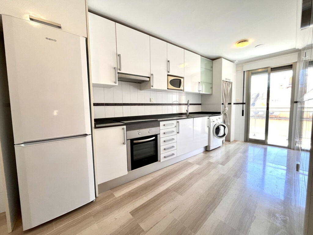 Middle Floor Apartment Santa Pola Alicante - image 4