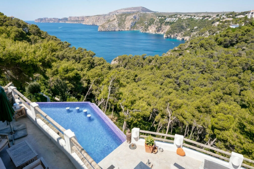 Detached Villa Javea Alicante - image 3