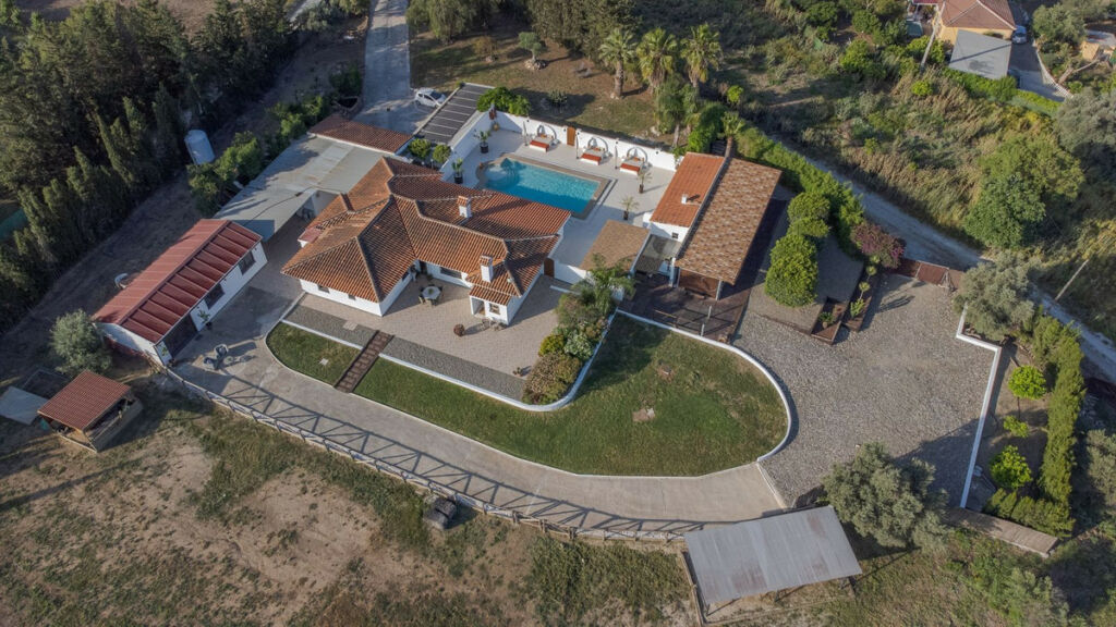 Finca - Cortijo Coín Málaga - image 3