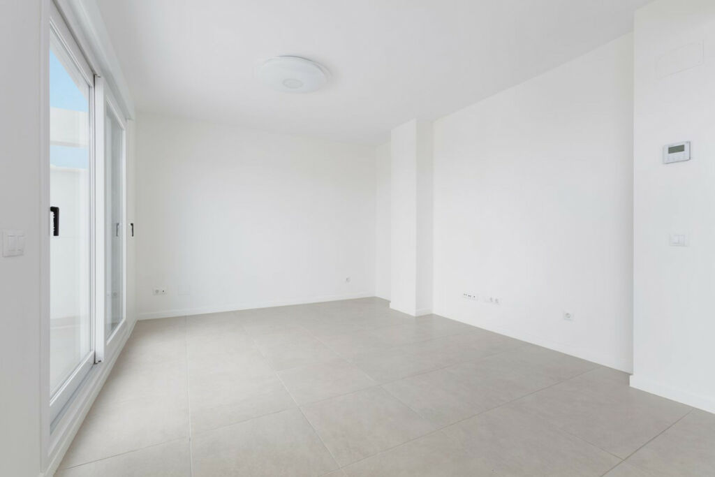 Penthouse Estepona Málaga - image 5
