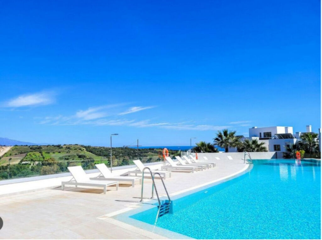 Penthouse Estepona Málaga - image 3