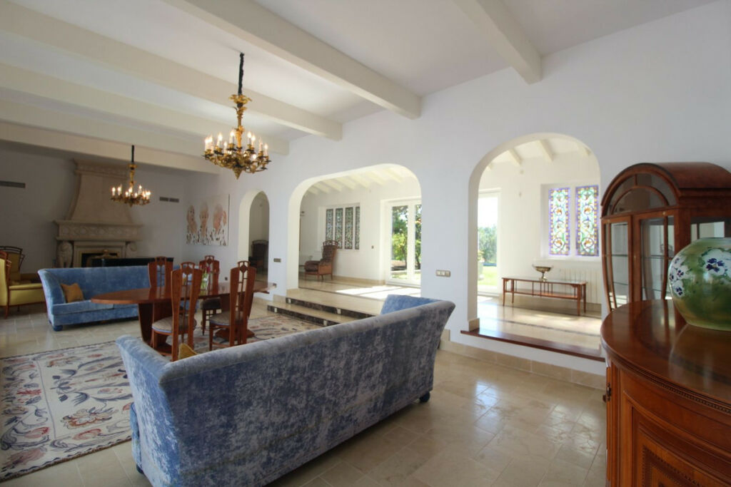 Detached Villa San Pedro de Alcántara Málaga - image 3