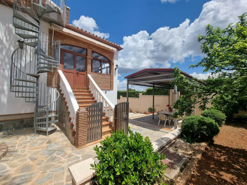 Detached Villa Alhaurín el Grande Málaga - image 3