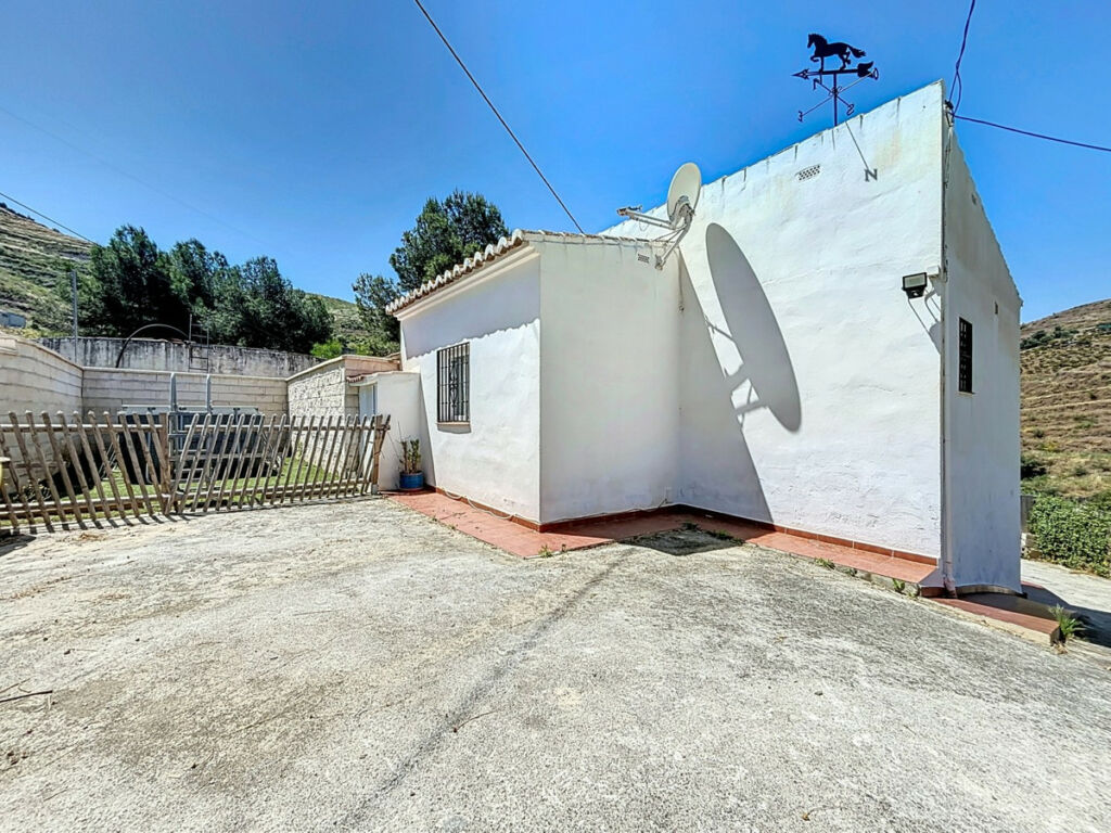 Semi-Detached House Torrox Málaga - image 3