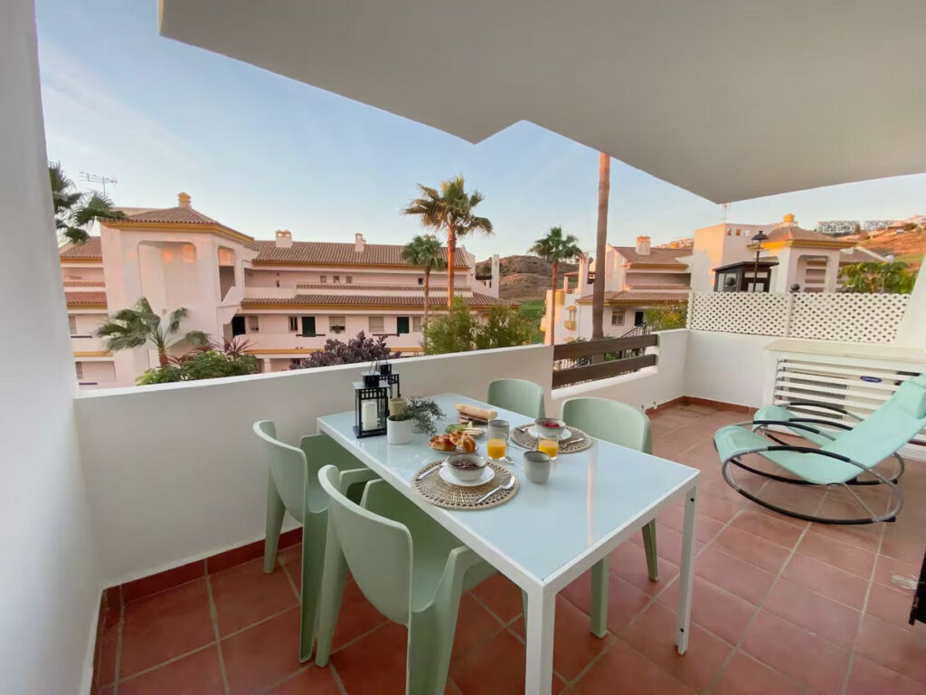 Ground Floor Apartment Calanova Golf Málaga - image 3