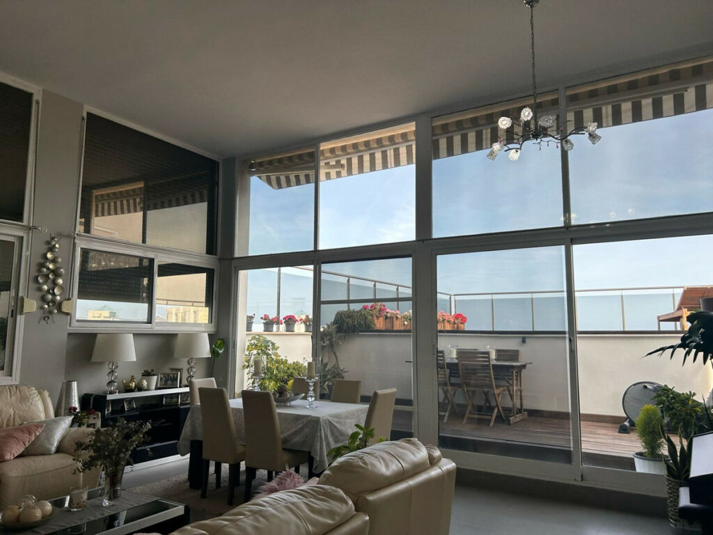 Penthouse Villajoyosa Alicante - image 3