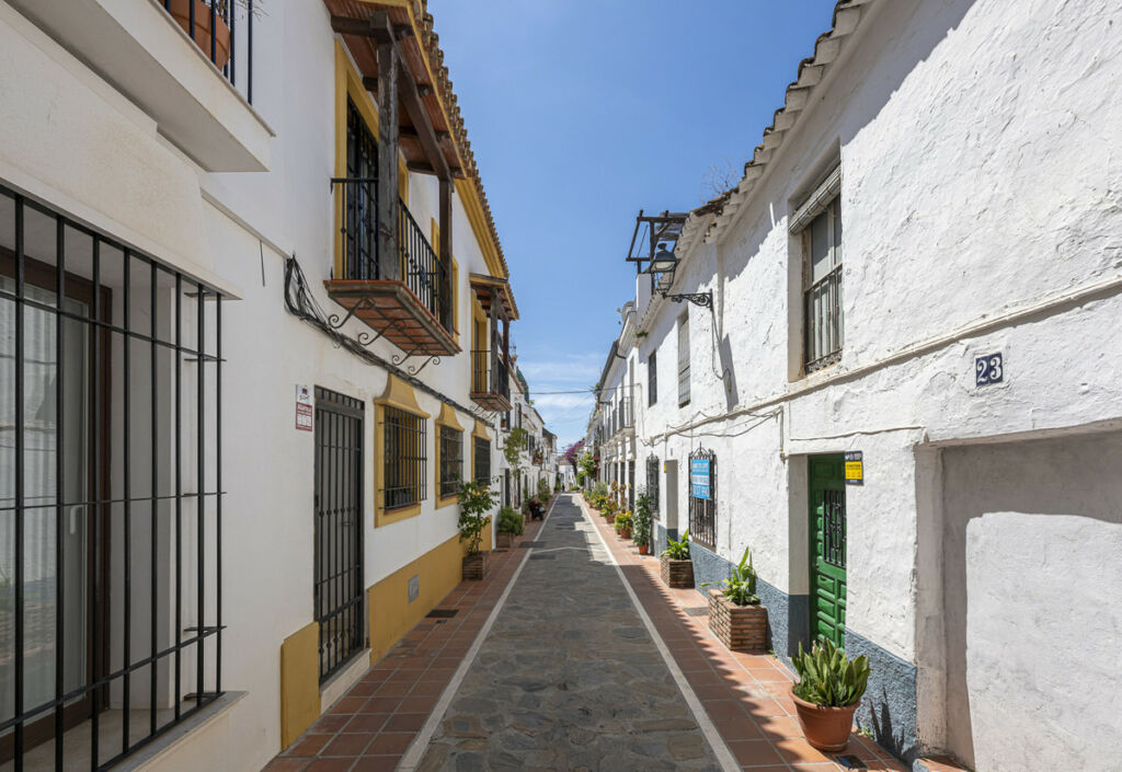 Townhouse Marbella Málaga - image 4