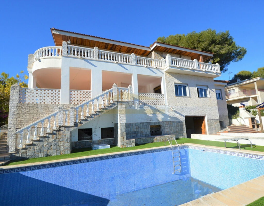 Detached Villa Campoamor Alicante - image 3