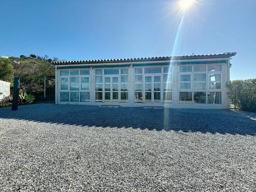 Detached Villa Canillas de Aceituno Málaga - image 3