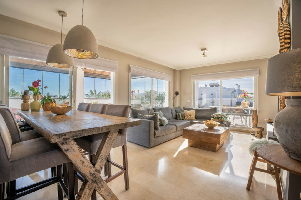 Penthouse Duplex Estepona Málaga - image 6