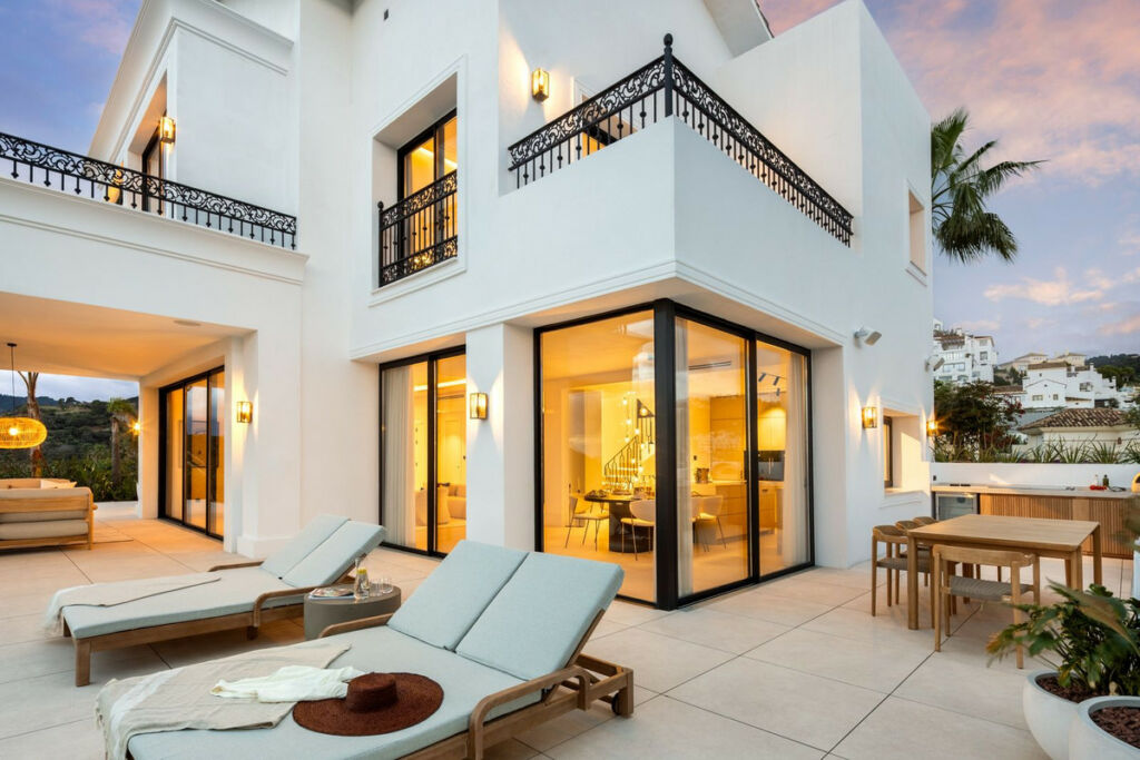 Detached Villa Los Arqueros Málaga - image 30