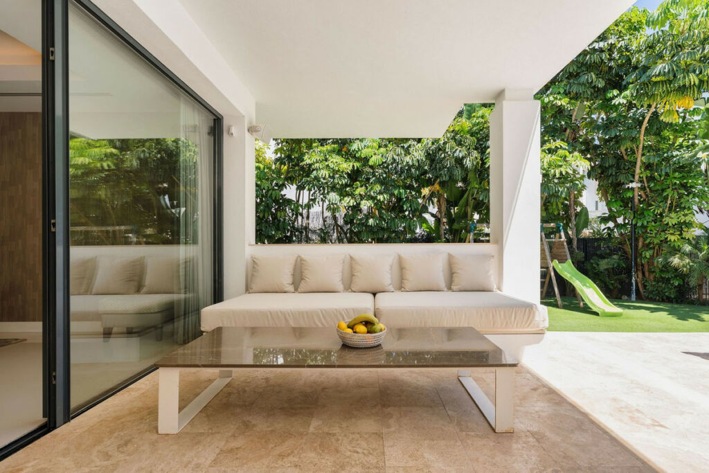 Detached Villa La Quinta Málaga - image 29