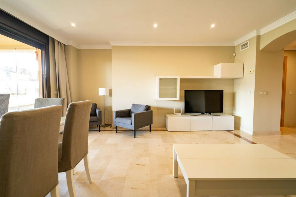Ground Floor Apartment Benahavís Málaga - image 30