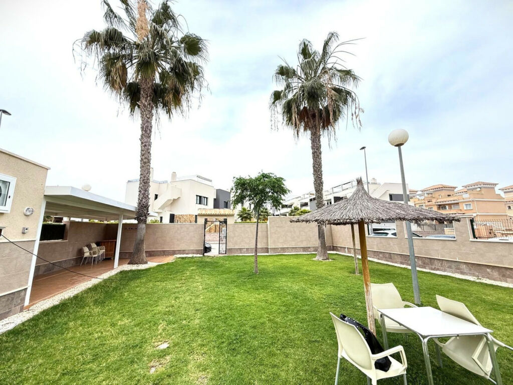 Semi-Detached House Villamartin Alicante - image 30