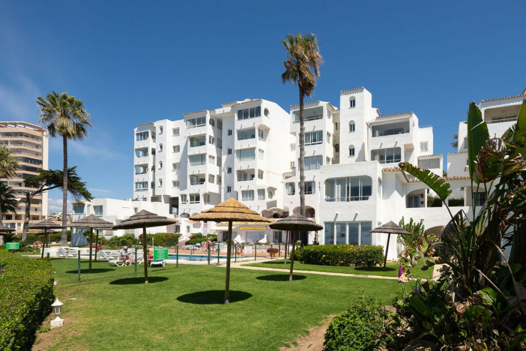 Ground Floor Apartment Riviera del Sol Málaga - image 30