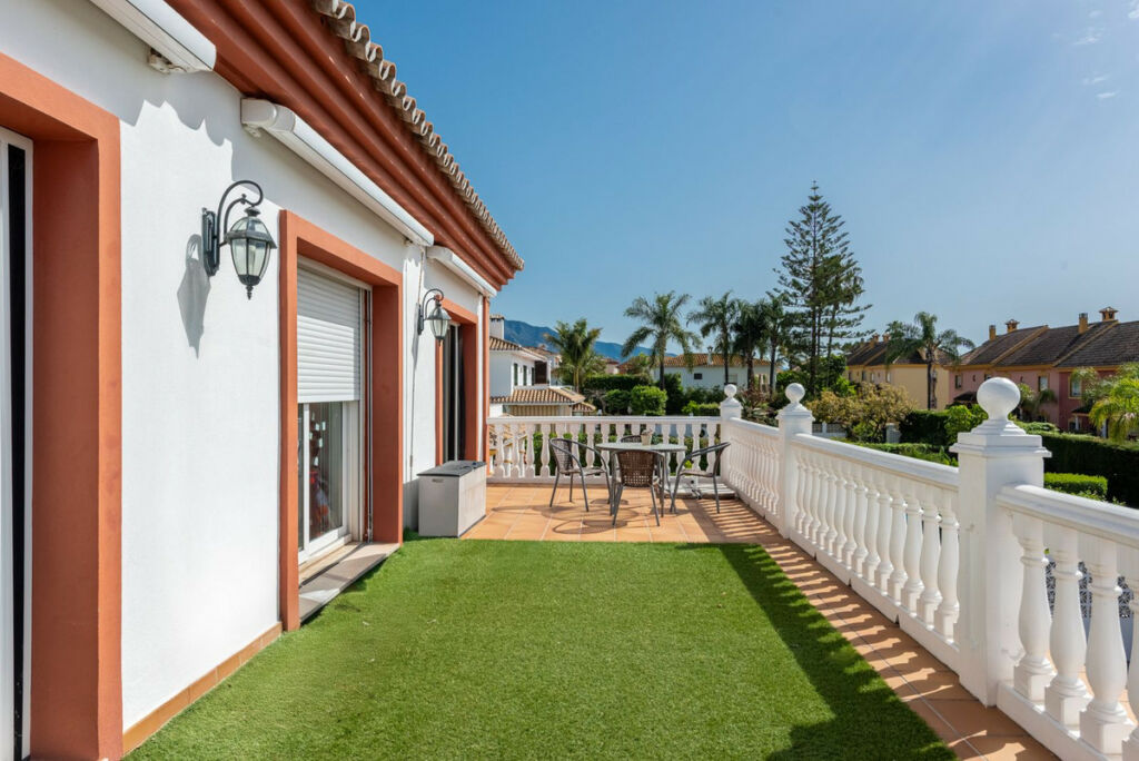 Detached Villa San Pedro de Alcántara Málaga - image 30