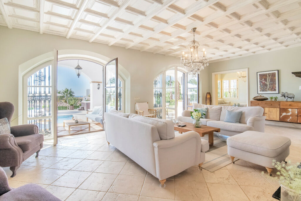 Detached Villa Elviria Málaga - image 30