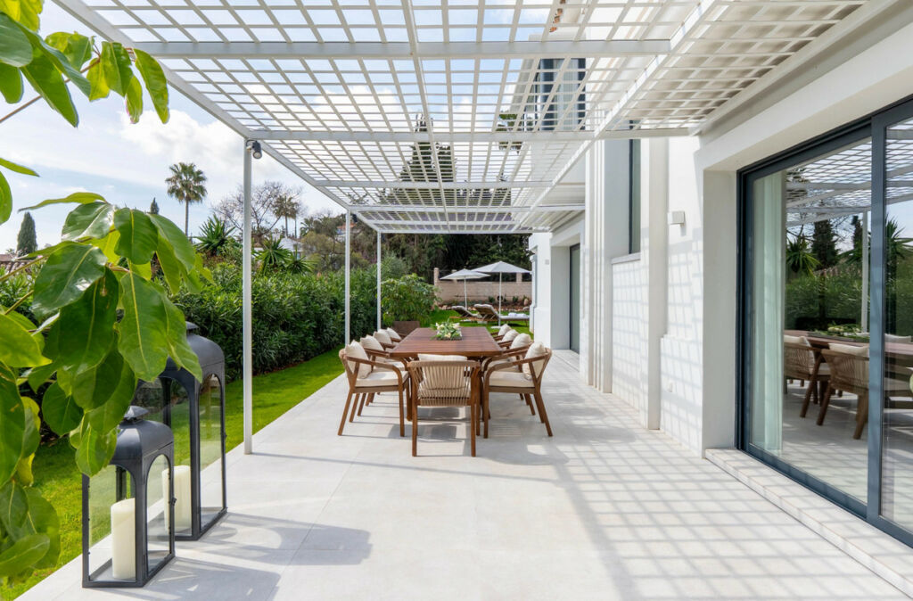 Detached Villa Nueva Andalucía Málaga - image 31