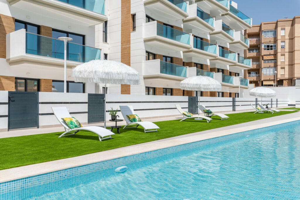 Middle Floor Apartment Guardamar del Segura Alicante - image 31
