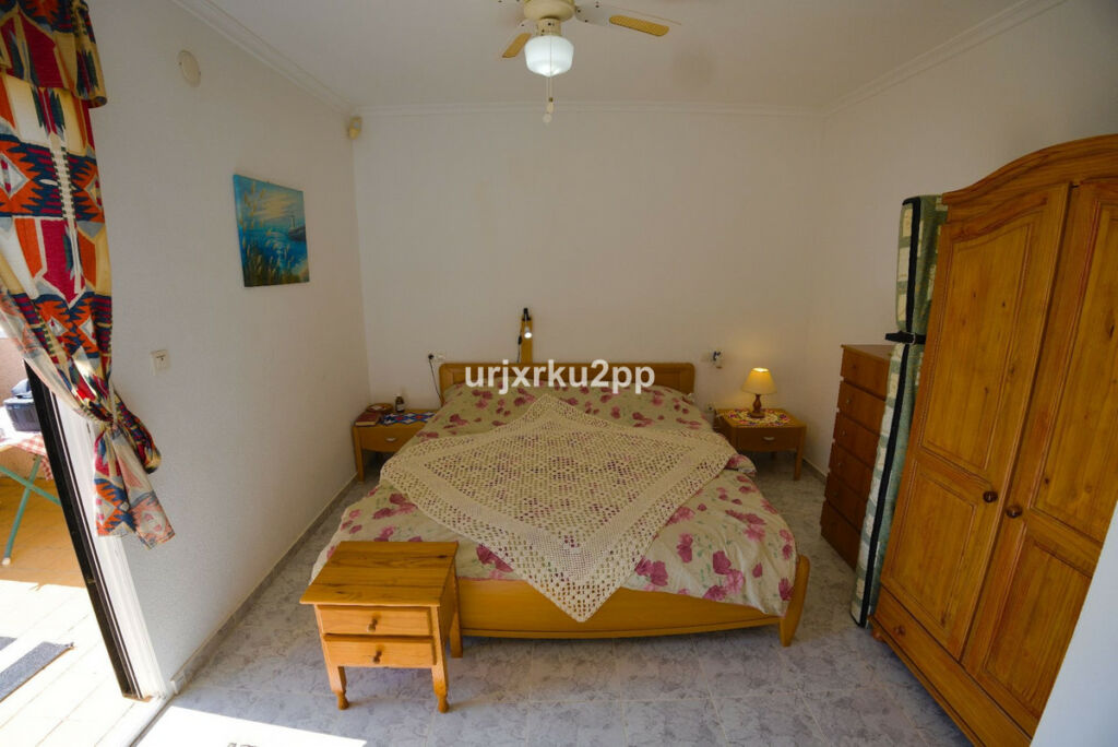 Townhouse Torrevieja Alicante - image 31