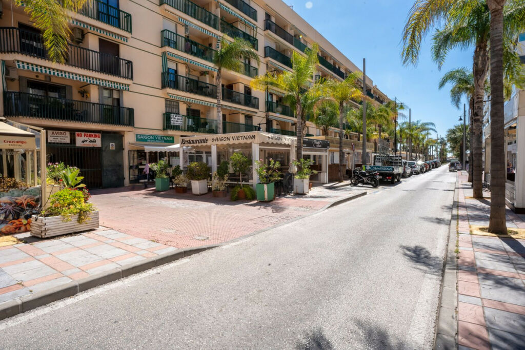 Top Floor Apartment Fuengirola Málaga - image 31