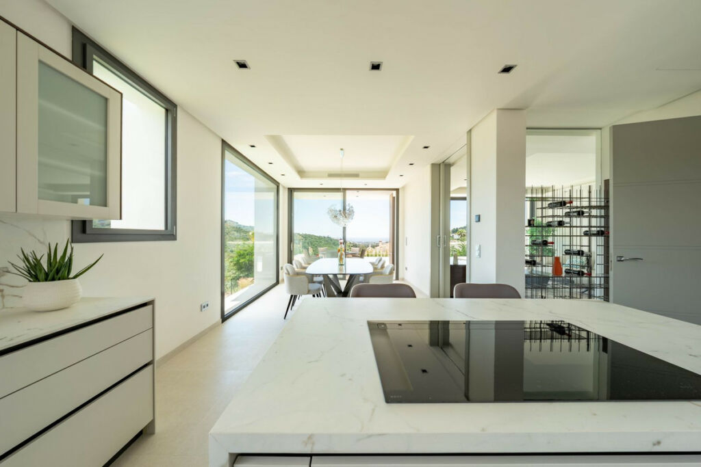 Detached Villa La Quinta Málaga - image 30