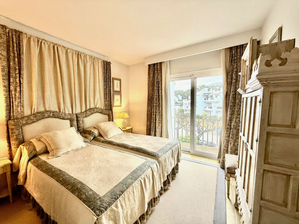 Penthouse Duplex Estepona Málaga - image 31