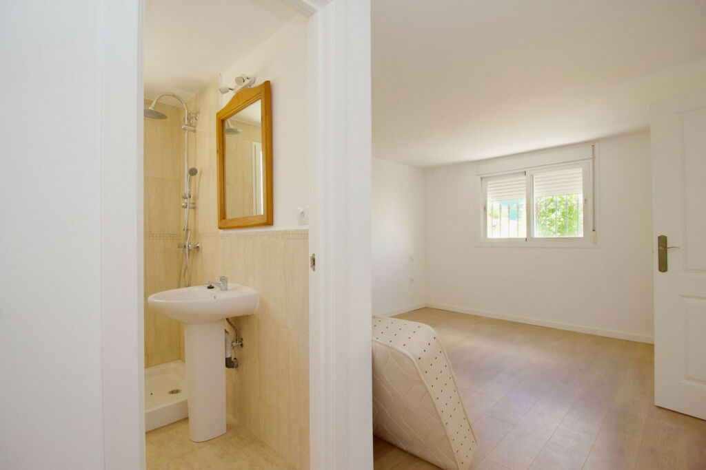 Detached Villa Coín Málaga - image 31