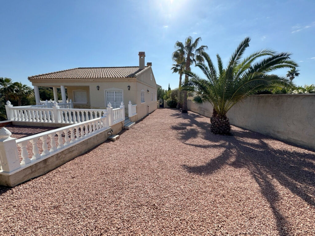 Detached Villa Algorfa Alicante - image 30