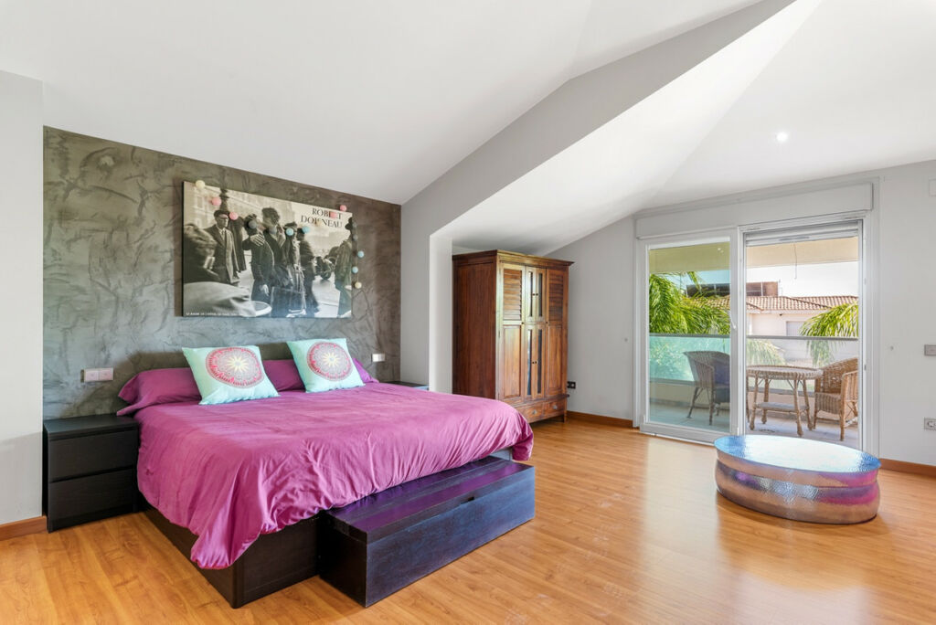 Detached Villa Elche Alicante - image 31
