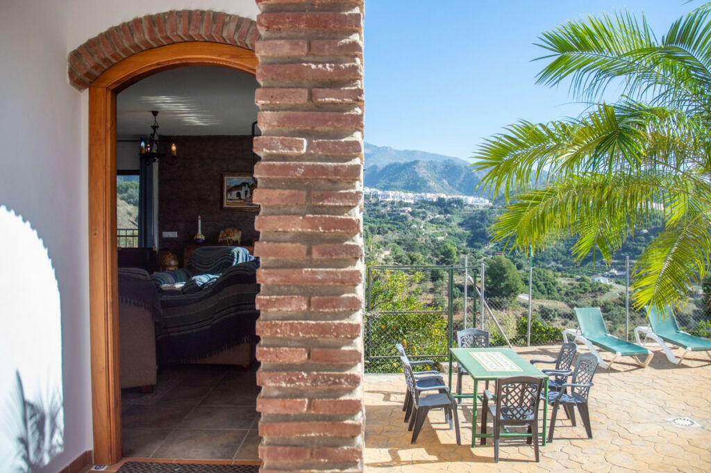 Detached Villa Frigiliana Málaga - image 31