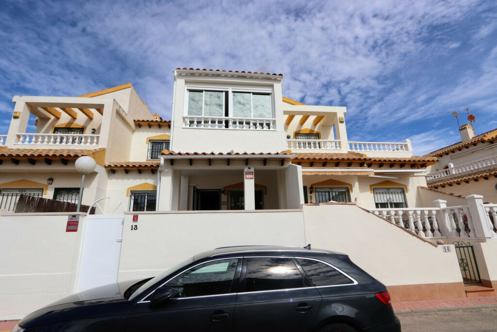 Townhouse Punta Prima Alicante - image 32