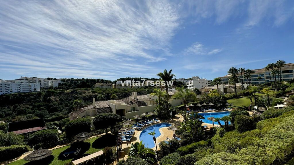Middle Floor Apartment Riviera del Sol Málaga - image 32