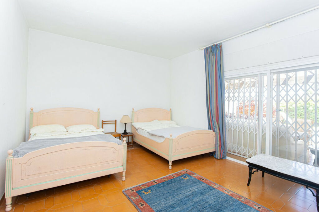 Detached Villa Nueva Andalucía Málaga - image 32