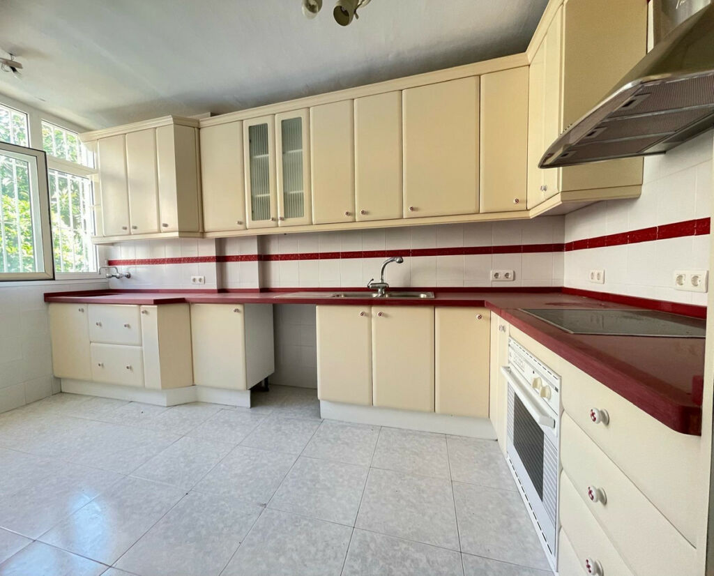 Townhouse Arroyo de la Miel Málaga - image 32