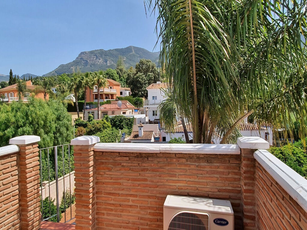 Detached Villa Alhaurín el Grande Málaga - image 32
