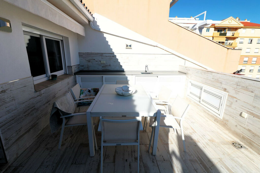 Penthouse San Pedro de Alcántara Málaga - image 11