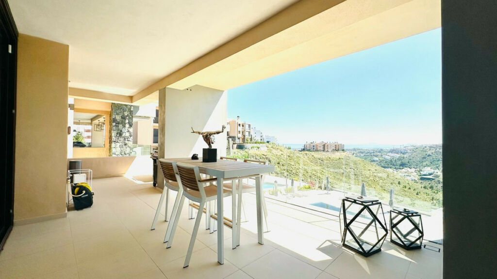 Middle Floor Apartment La Quinta Málaga - image 32