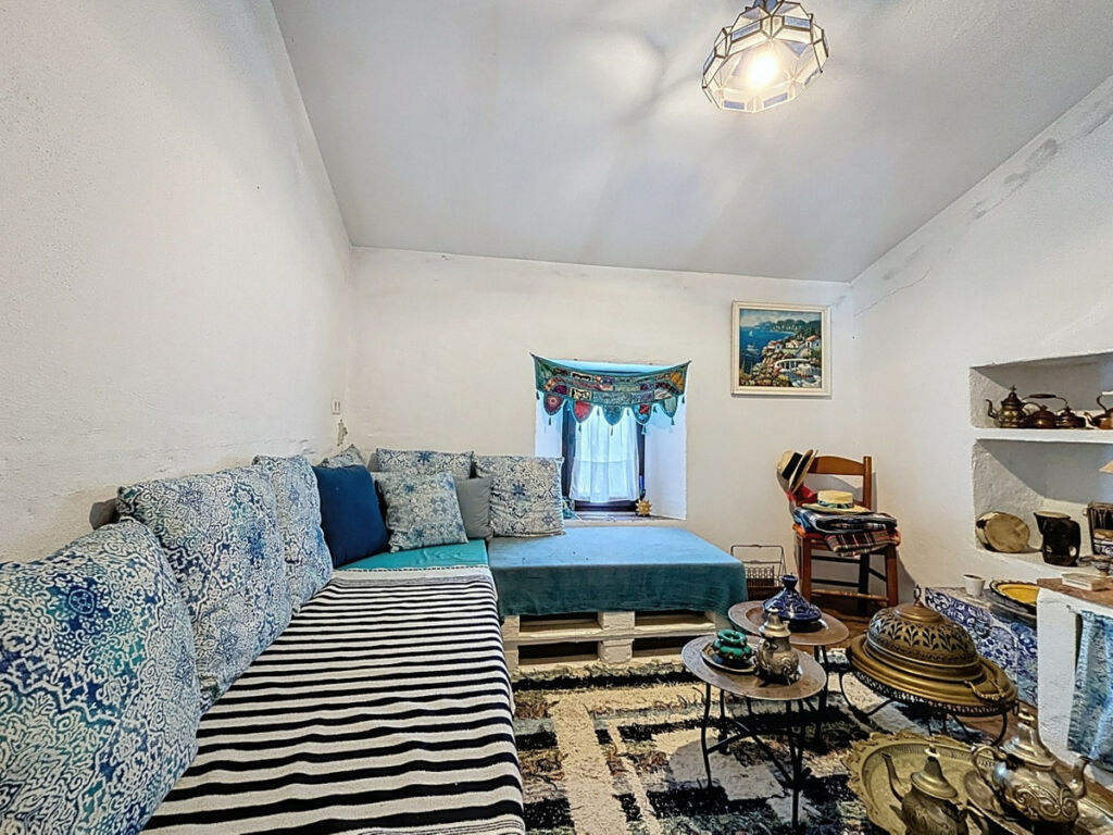 Detached Villa Comares Málaga - image 32