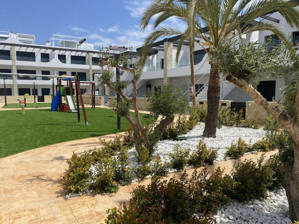 Ground Floor Apartment Punta Prima Alicante - image 35