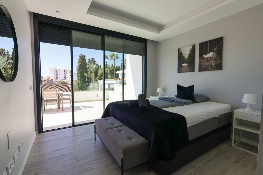 Detached Villa Benalmadena Costa Málaga - image 32